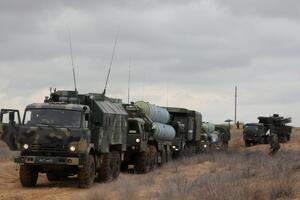 РФ продовжує нарощувати військо на кордоні з Україною