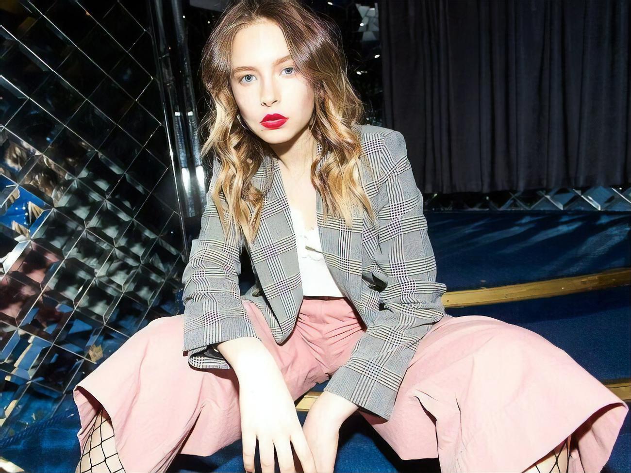 Марія Кравець: Позую