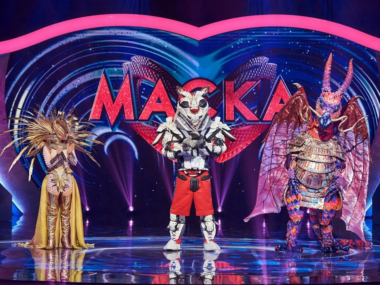 Трое сильнейших героев сразятся за победу в самом рейтинговом шоу украинского ТВ и наконец покажут свои лица