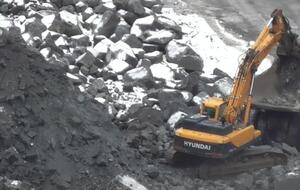 В карьере незаконно провели пять взрывов, заявила Венедиктова