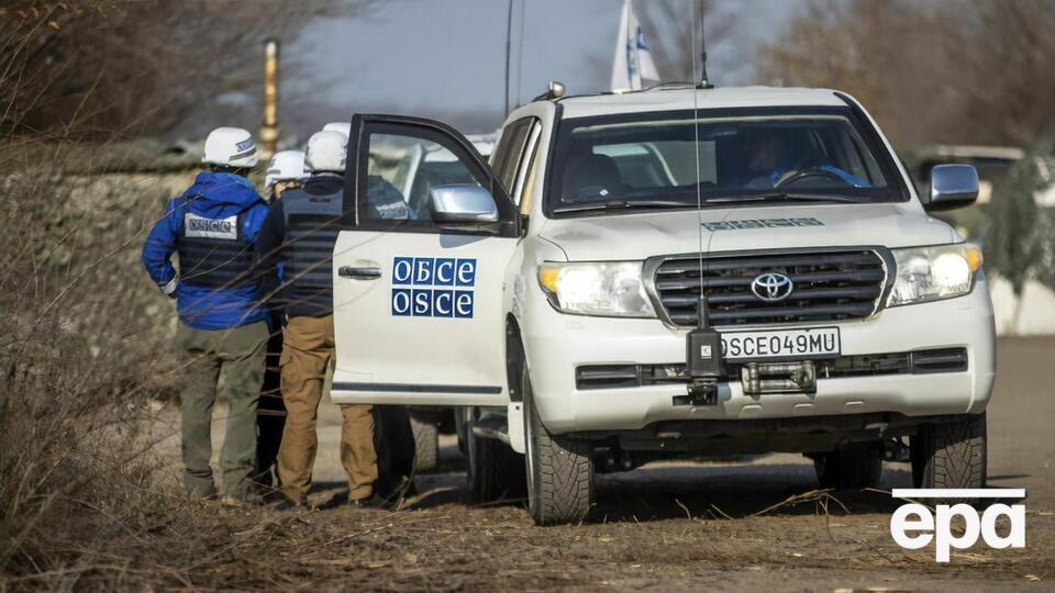Представники місії ОБСЄ говорили з бабусею загиблого хлопчика