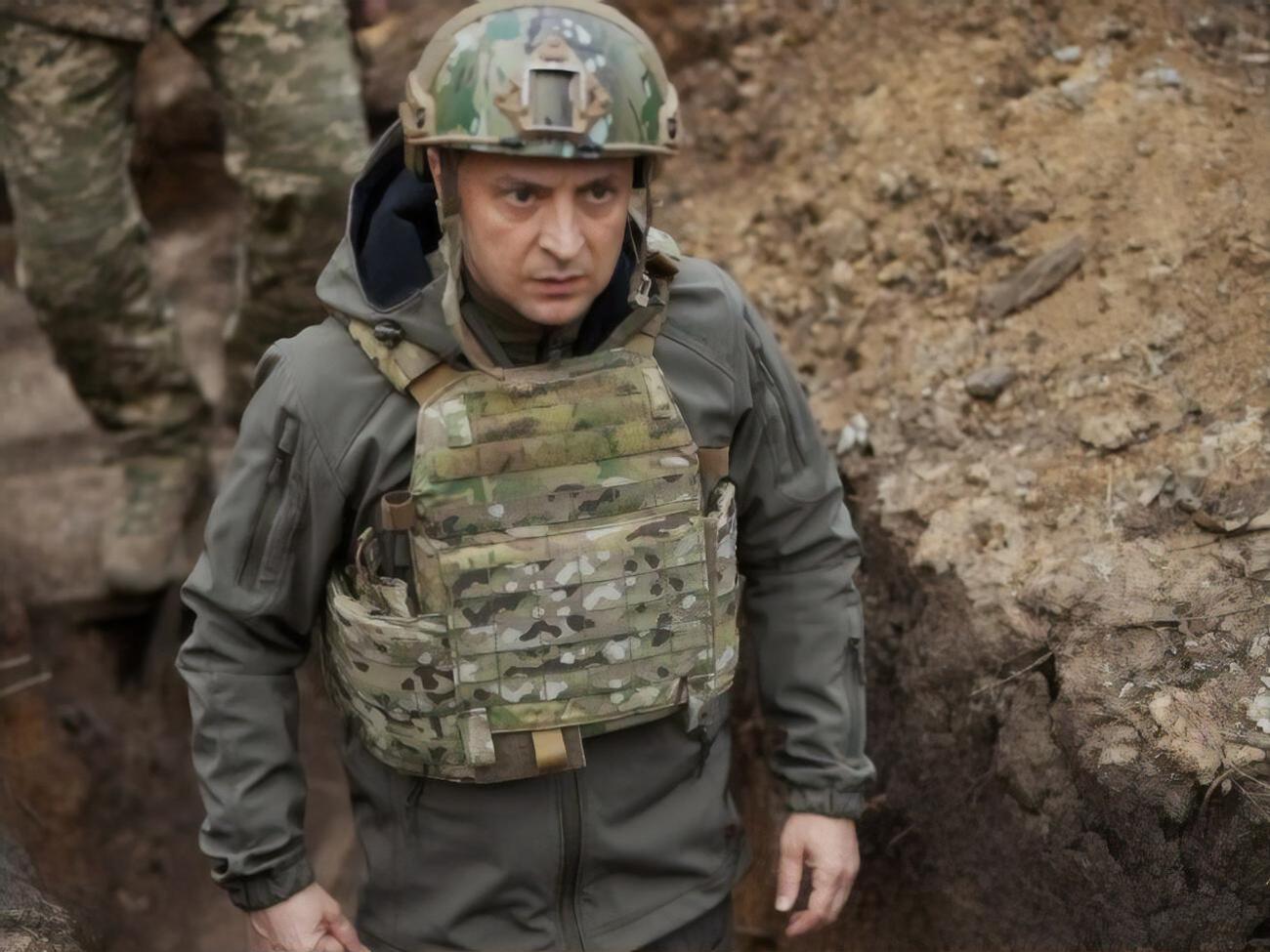 Зеленский 8 апреля посетил украинских военных на Донбассе, а утро следующего дня начал с зарядки на брусьях
