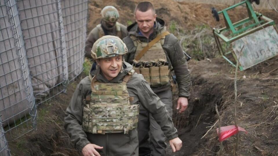 Президент находится в рабочей поездке на Донбассе