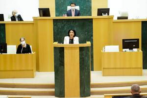 Грузия отозвала своего посла почти год назад. Сегодня президент предложила его вернуть