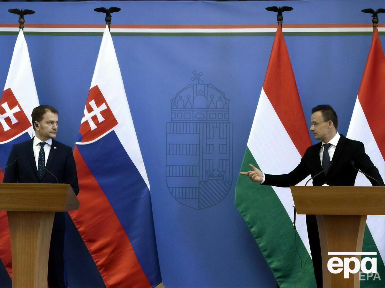 Угорщина із задоволенням допоможе Словаччині протестувати "Супутник V", сказав Сіярто Матовичу