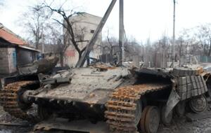 "Ввод совсем небольшого контингента позволил устроить украинским силам котел в Дебальцево", – заявил эксперт при минобороны РФ