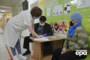 Всего в Украине подтвердили более 2 млн случаев COVID-19