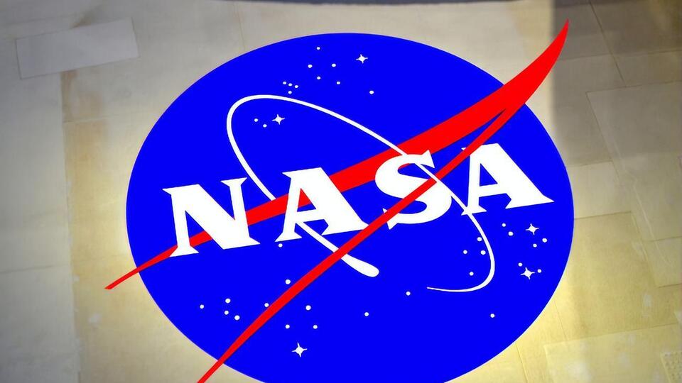 Зупинення контракту NASA пов'язане зі скаргою Blue Origin