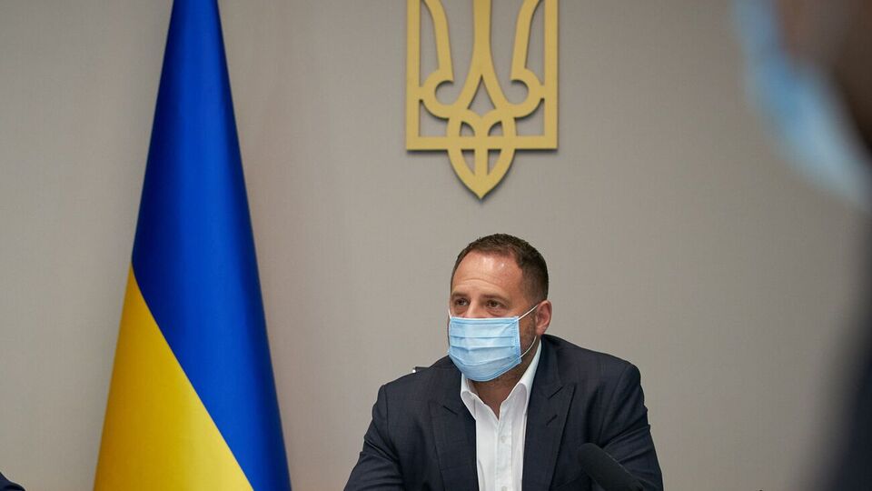Єрмаку (на фото) доручили підготувати зустріч президентів