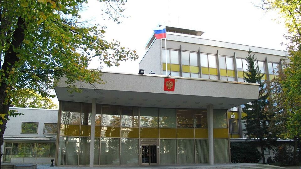 Главу российской дипмиссии вызывают в МИД Швеции