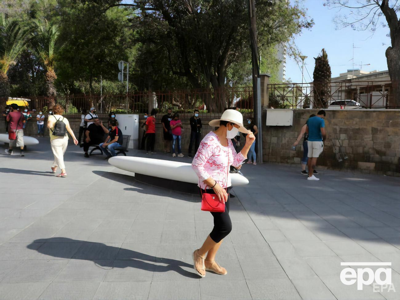 Кіпр сьогодні почав приймати туристів, яким зробили обидва щеплення проти коронавірусу