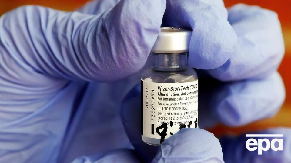 Вакцина Pfizer и BioNTech стала первой, которую одобрила Всемирная организация здравоохранения