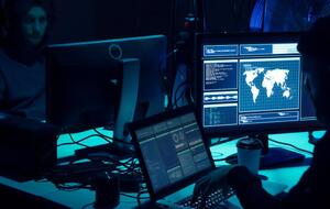 Из-за атаки хакеров работа трубопровода Colonial Pipeline была заблокирована