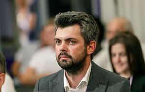 Дробович призвал не политизировать 8-е и 9 мая