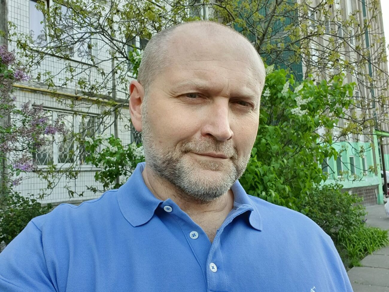 ХАМАС ставит установки в жилых кварталах или на инфраструктурных объектах и выпускает ракеты по Израилю. Тактика такая же, как у рашистов в ОРДЛО