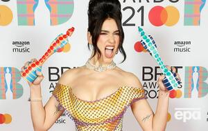 Дуа Ліпа стала двічі лауреаткою премії Brit Awards 2021