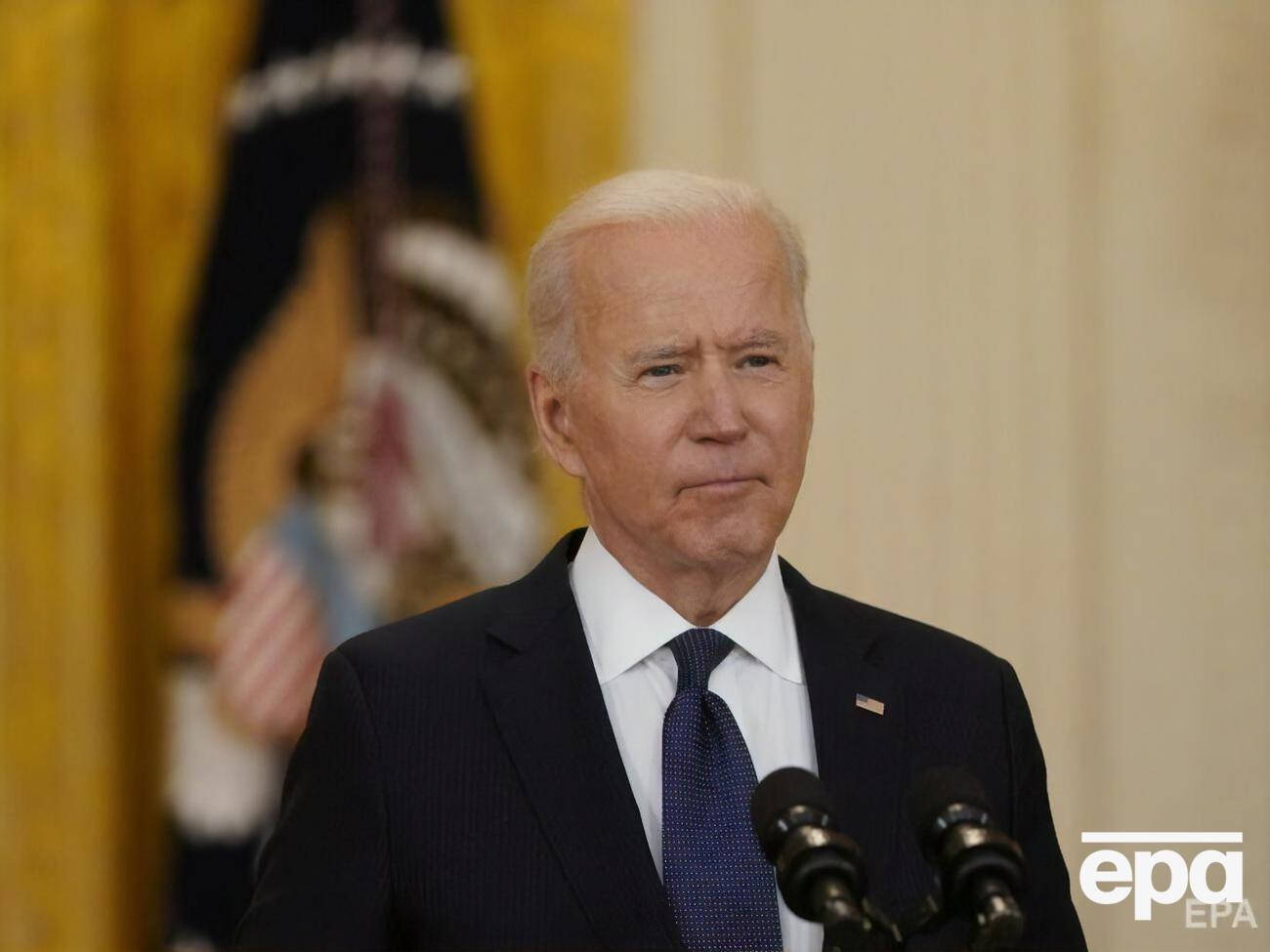 Байден заявив, що "кожна країна у світі" сподівається на США в питанні вакцин