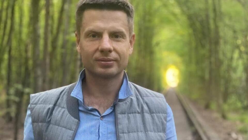 Гончаренко: Крадії не надто обачно почали розплачуватися картками в найближчому до вокзалу АТБ у Жмеринці