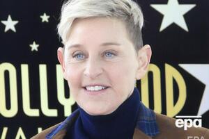 Перший сезон The Ellen Show із Дедженерес вийшов в ефір у вересні 2003 року