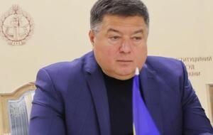 За даними ЗМІ, обшук проводили у присутності самого Тупицького, його сім'ї та адвоката