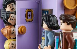 Набор Lego, созданный по мотивам сериала "Друзья", появится в продаже в первый день лета