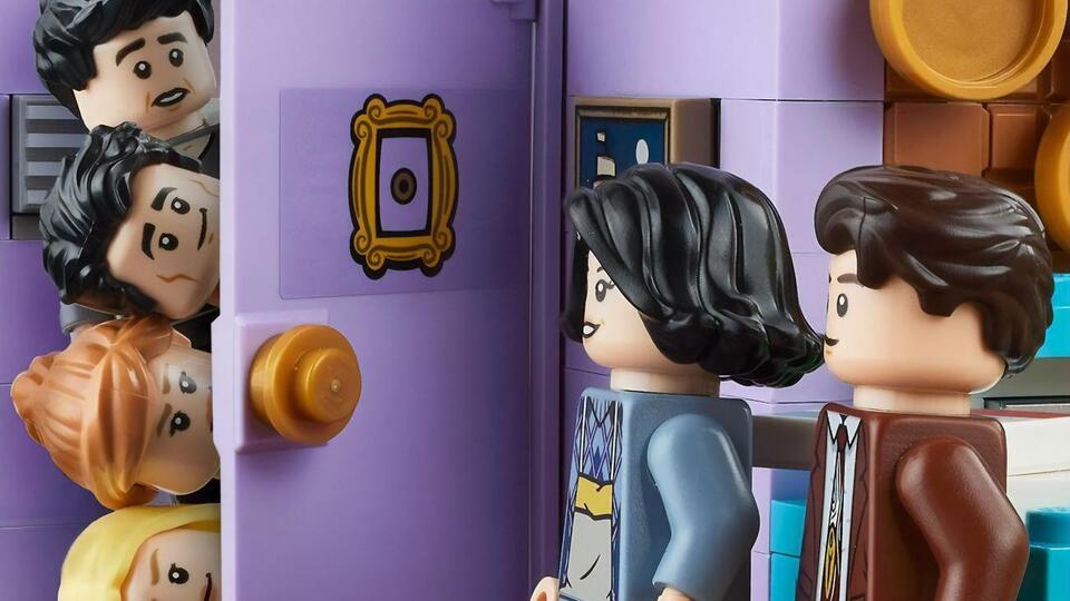 Набор Lego, созданный по мотивам сериала "Друзья", появится в продаже в первый день лета