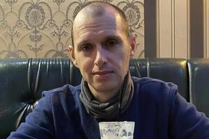 Бражніков стверджував, що був в "Ізоляції" звичайним ув'язненим і його самого катували