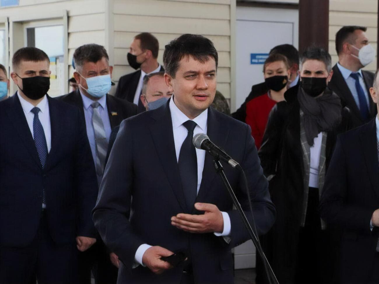 Разумков сегодня находится с рабочим визитом в Херсоне