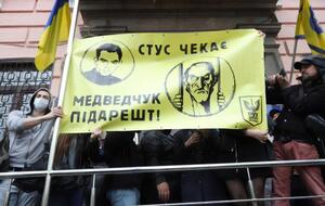 Потасовка произошла из-за плаката