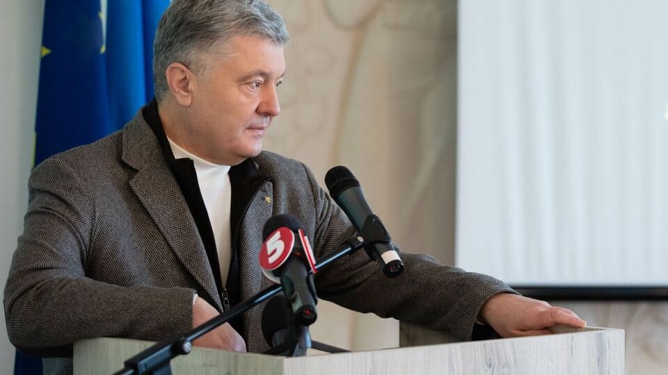 Порошенко проиграл во втором туре выборов президента Украины в апреле 2019 года