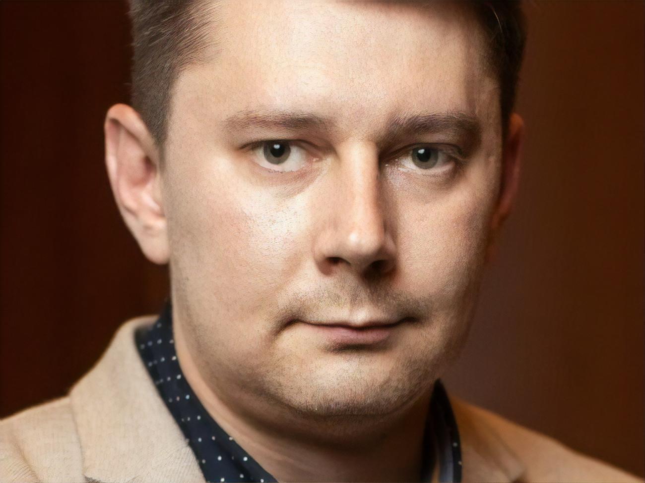 По словам Костюка, в написании выступлений для президента нет единого механизма