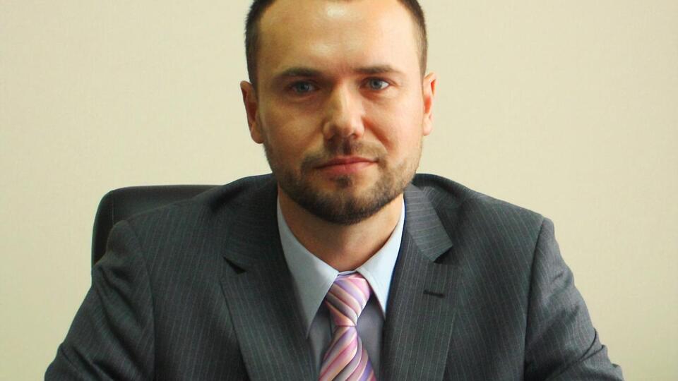 Министром Шкарлета назначили в декабре 2020 года
