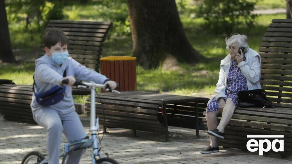 В Украине выявили более 2,14 млн случаев COVID-19