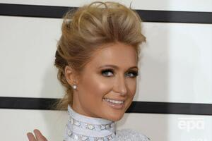 Хилтон объявила о помолвке с Реумом в феврале 2021 года