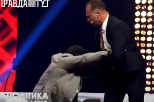 Гости студии разнимали дерущихся