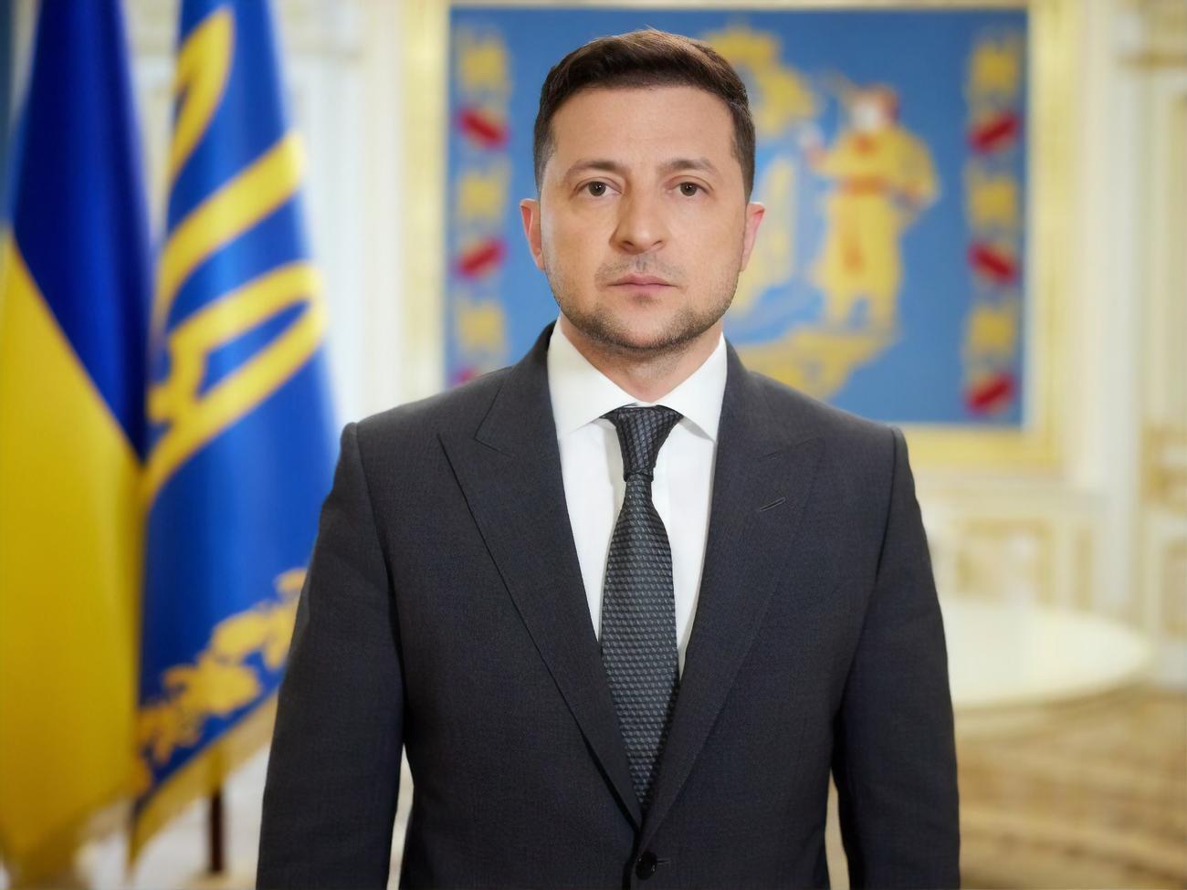 Зеленский о "ворах в законе": Тем, кто не в Украине, нечего сюда приезжать. Тем, кто в Украине, нечего здесь задерживаться