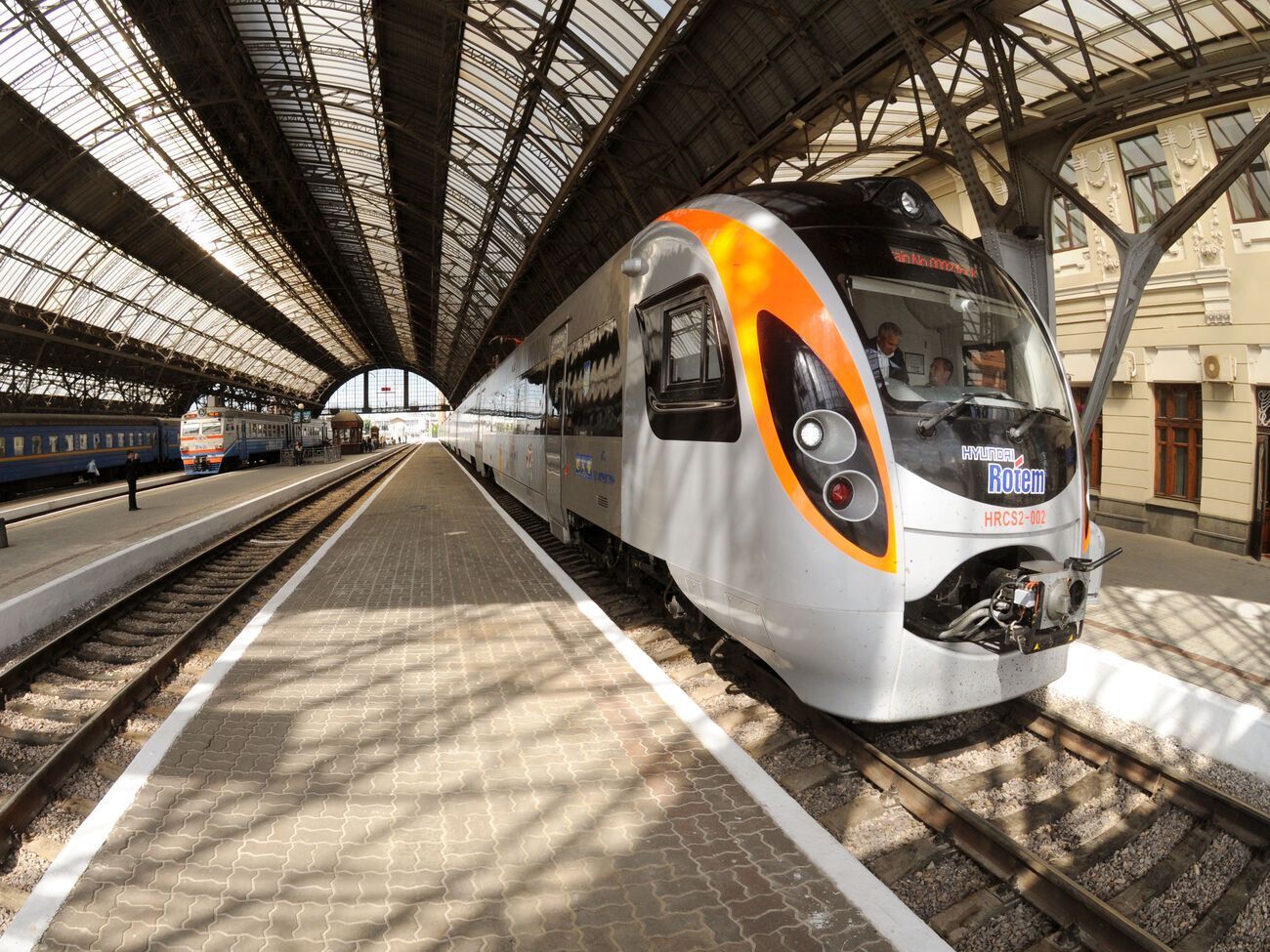 В ближайшей перспективе "Укрзалізниця" планирует восстановить железнодорожное сообщение с Польшей