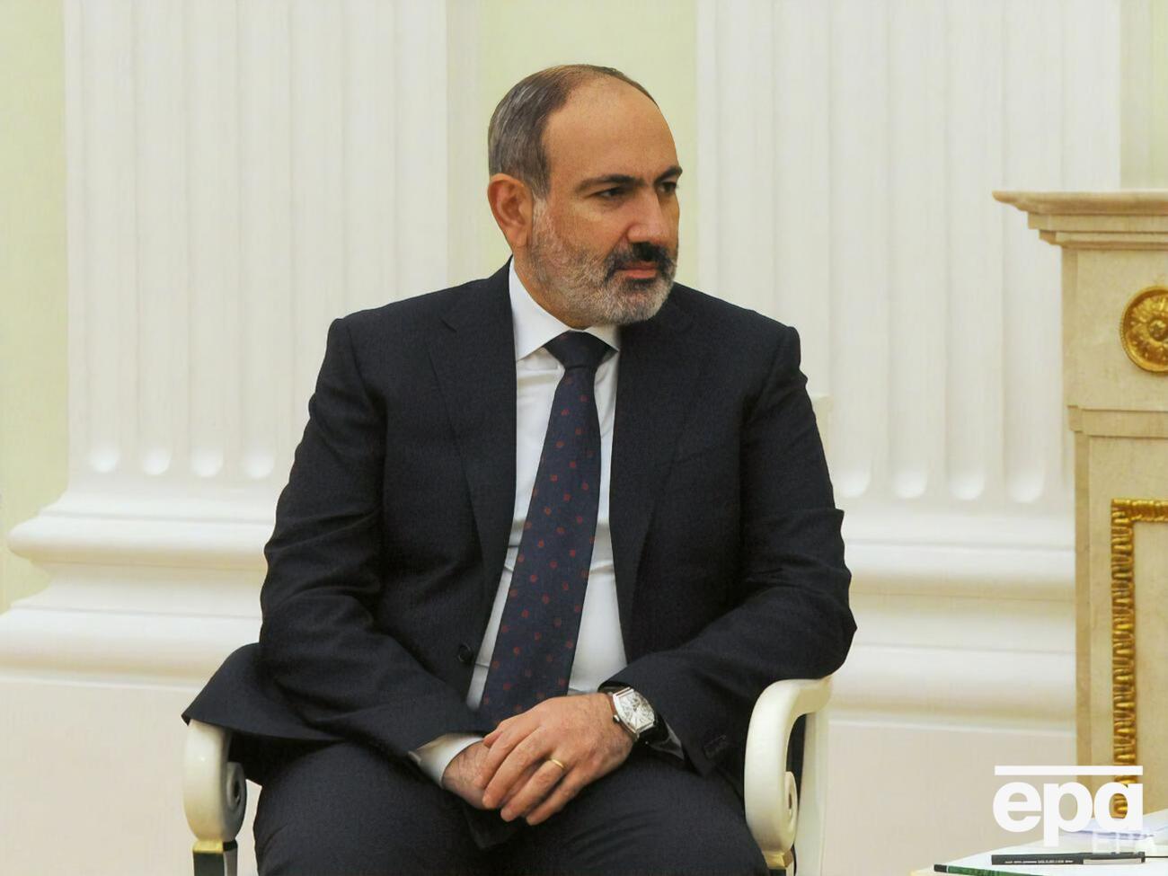 По словам Пашиняна, азербайджанские военные не полностью покинули территорию Армении