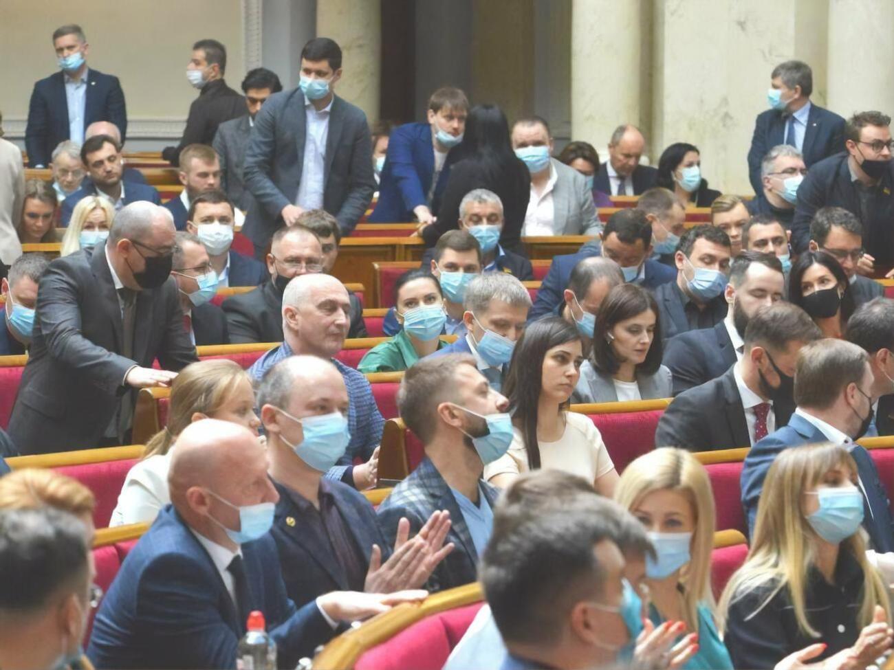 Фракция "Слуга народа" намерена рассмотреть вопрос отставки Степанова