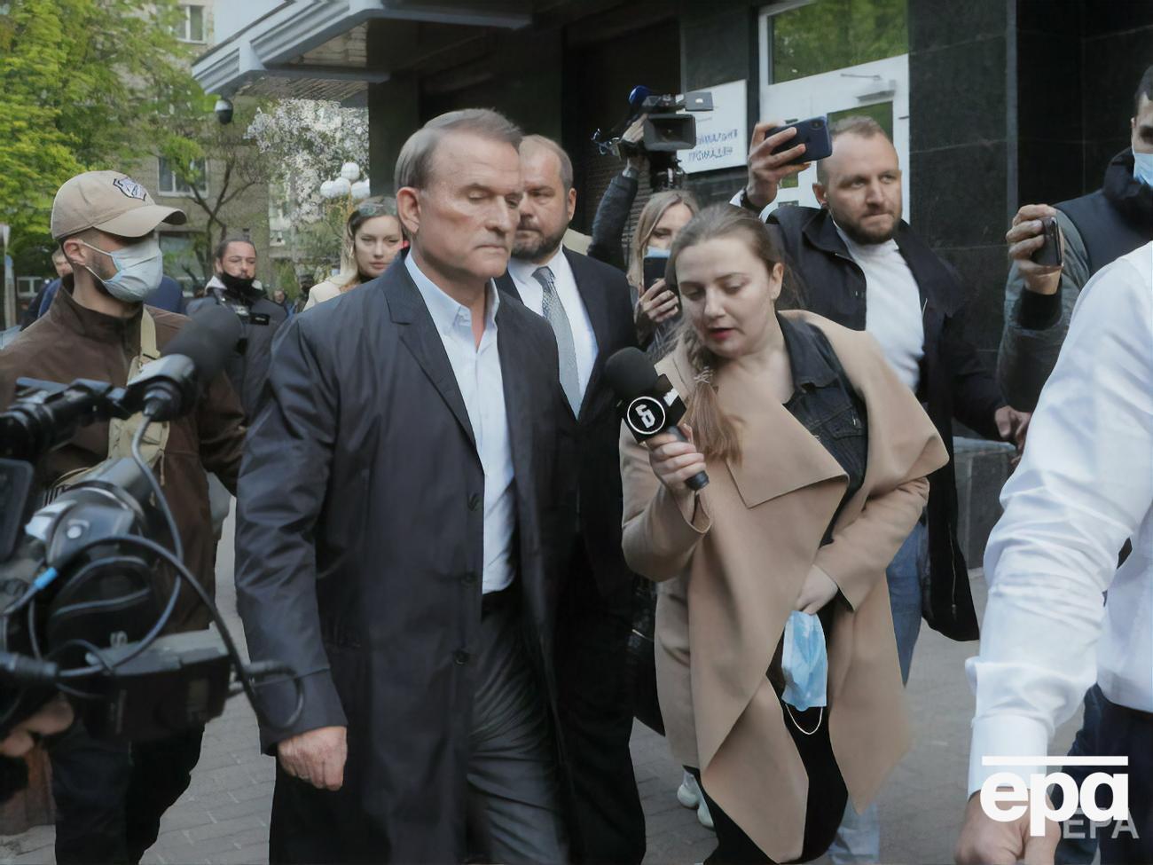 13 мая суд отправил Медведчука под домашний арест