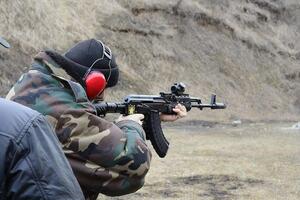 В России обсуждается оборот оружия