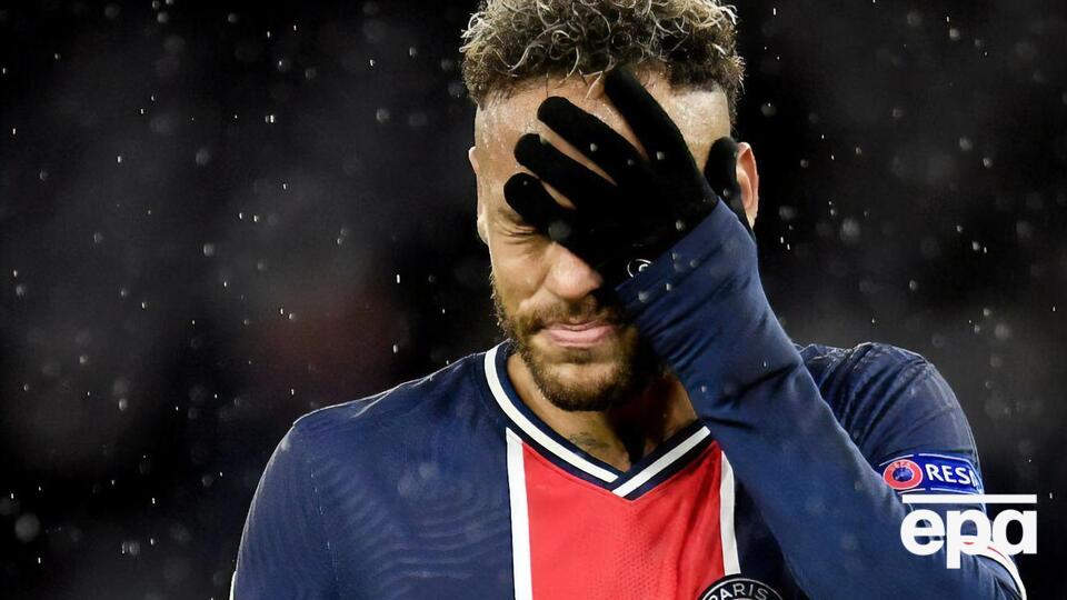 От Неймара требуют компенсацию в $190 тыс.