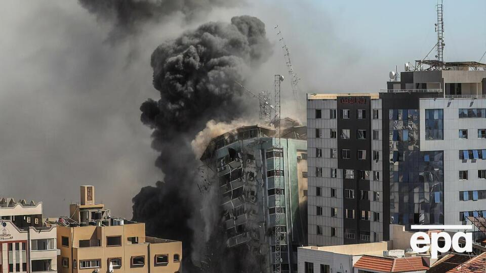 Военные Израиля за час предупредили об атаке на башню "Аль-Джалаа"