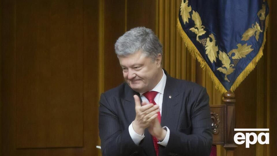 Адвокат Порошенко говорил о 58 уголовных производствах, в которых фигурировал экс-президент