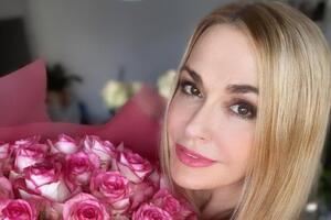 Сумская рассказала, что и первую, и вторую свадьбу инициировала она