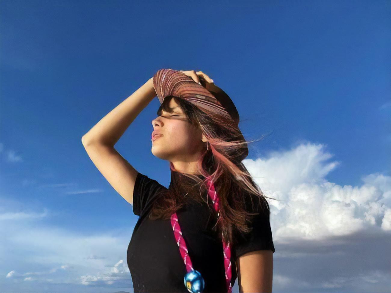 По словам Андраде, украинская версия песни пропитана влюбленностью