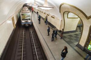 За різними даними, вже звільнено від 100 до 200 співробітників метро