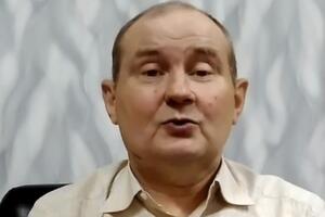 Чаус пообещал вернуться в Украину