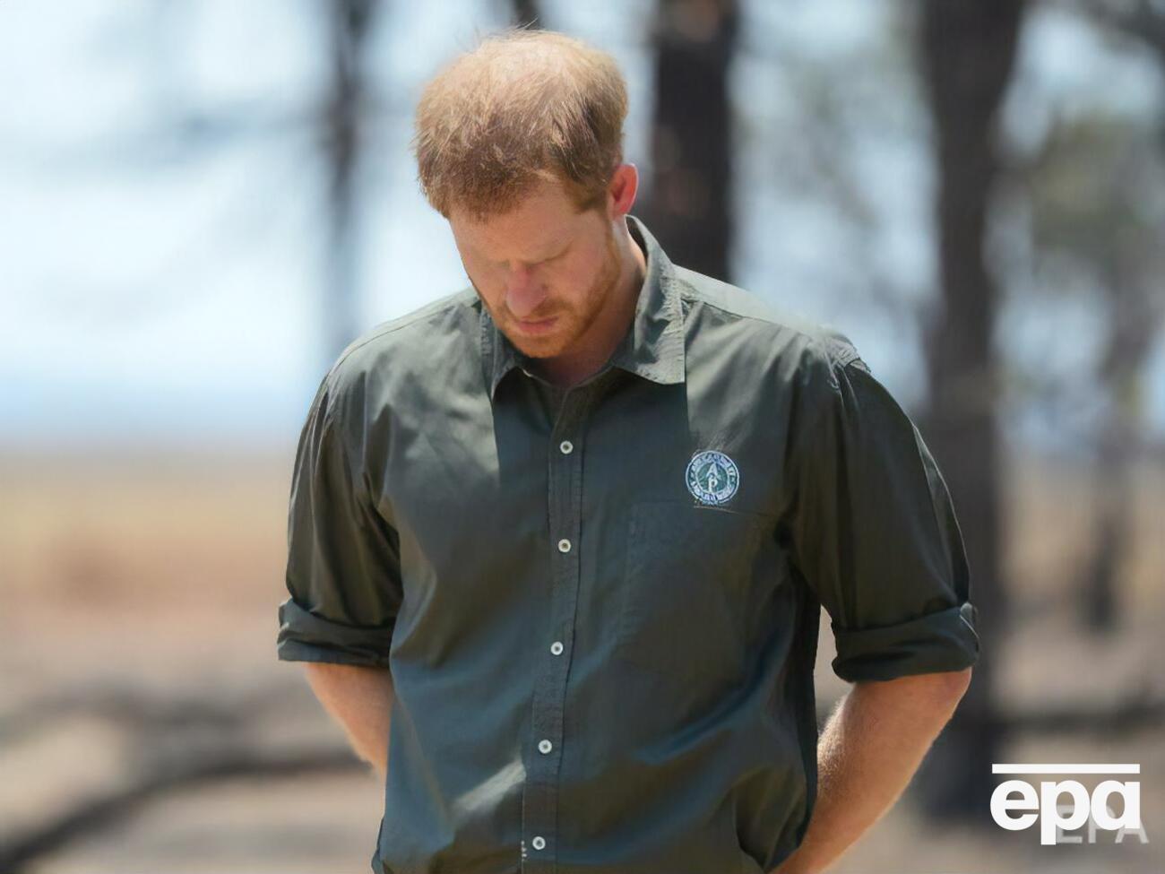 Принц Гарри в середине мая дал американским журналистам интервью, в котором обвинил отца в причинении ему боли и страданий