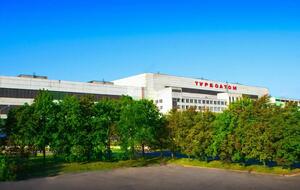 Входящий в российскую "Севергрупп" холдинг "Силовые машины" зашел на "Турбоатом" через кипрский офшор Biscone Ltd, отмечает автор статьи